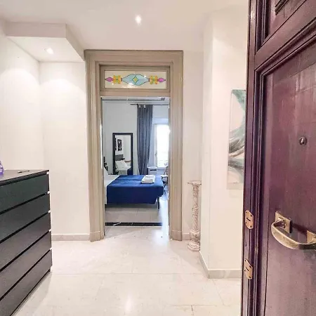 Apartment Spacious Adalberta